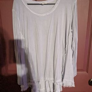 Umgee Pale Blue Long Sleeve Scoop Neck Top